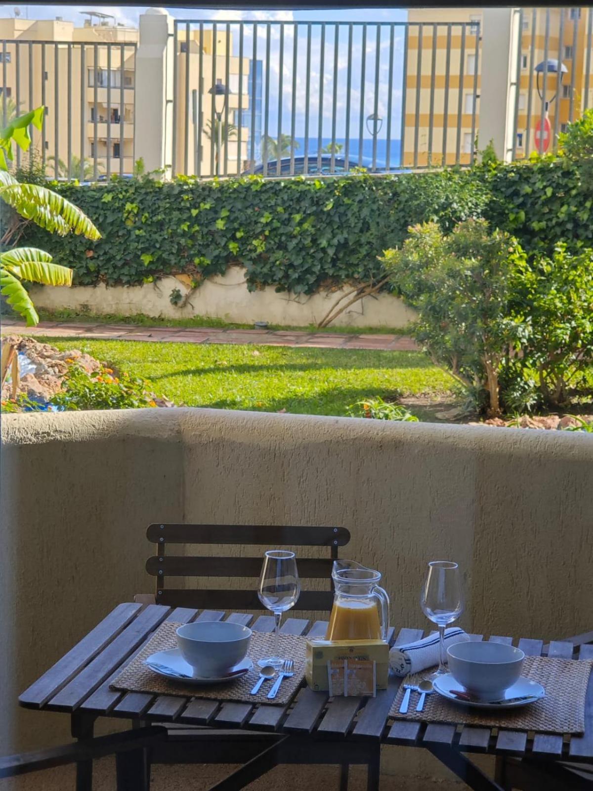 Casa Oasis Benalbeach Benalmadena Bagian luar foto