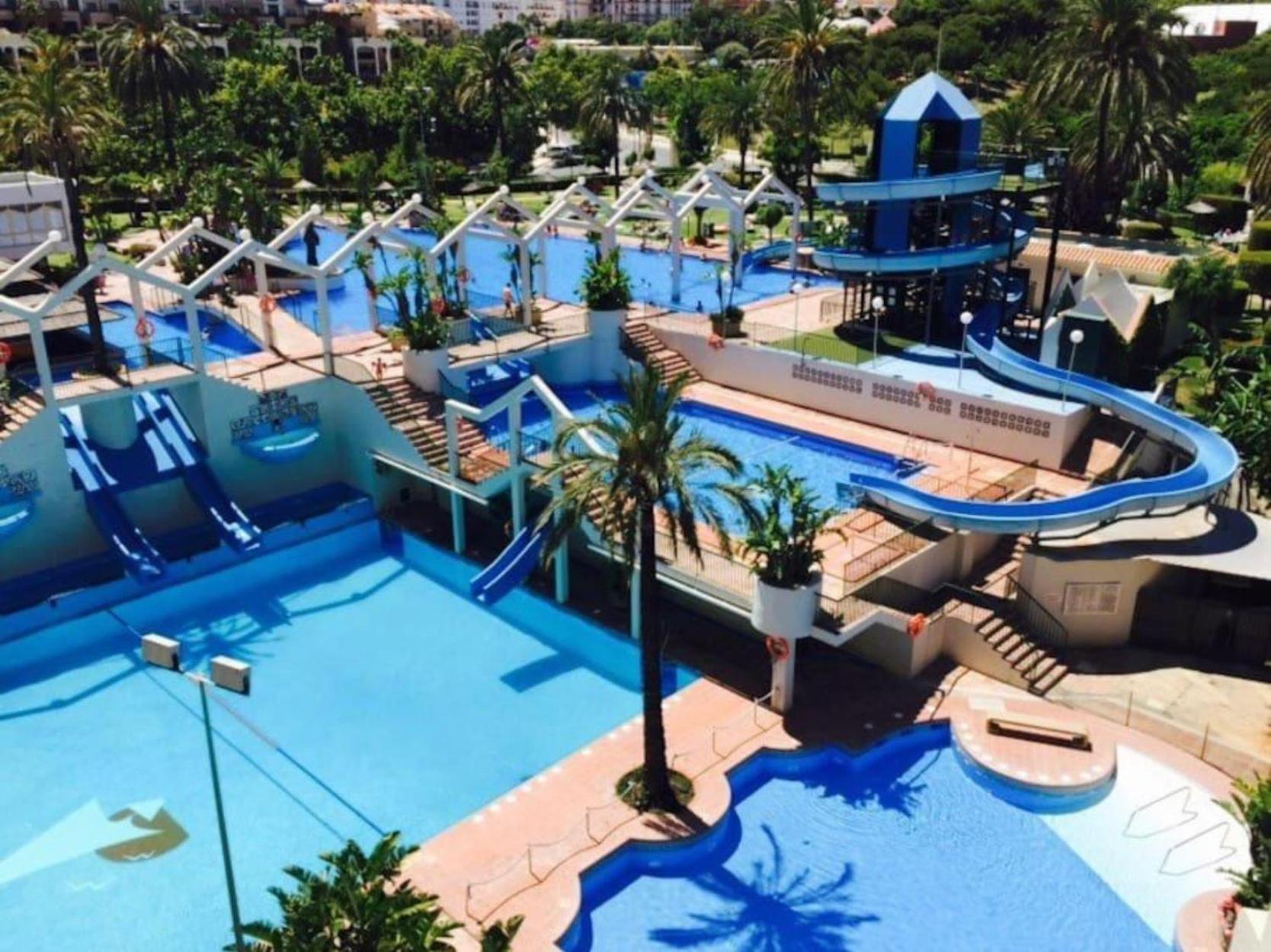 Casa Oasis Benalbeach Benalmadena Bagian luar foto